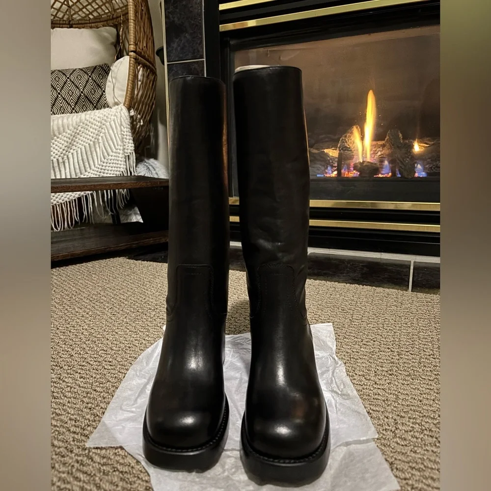 Reflect Jeffrey Campbell Boots NEVER WORN - Picture 3 of 16